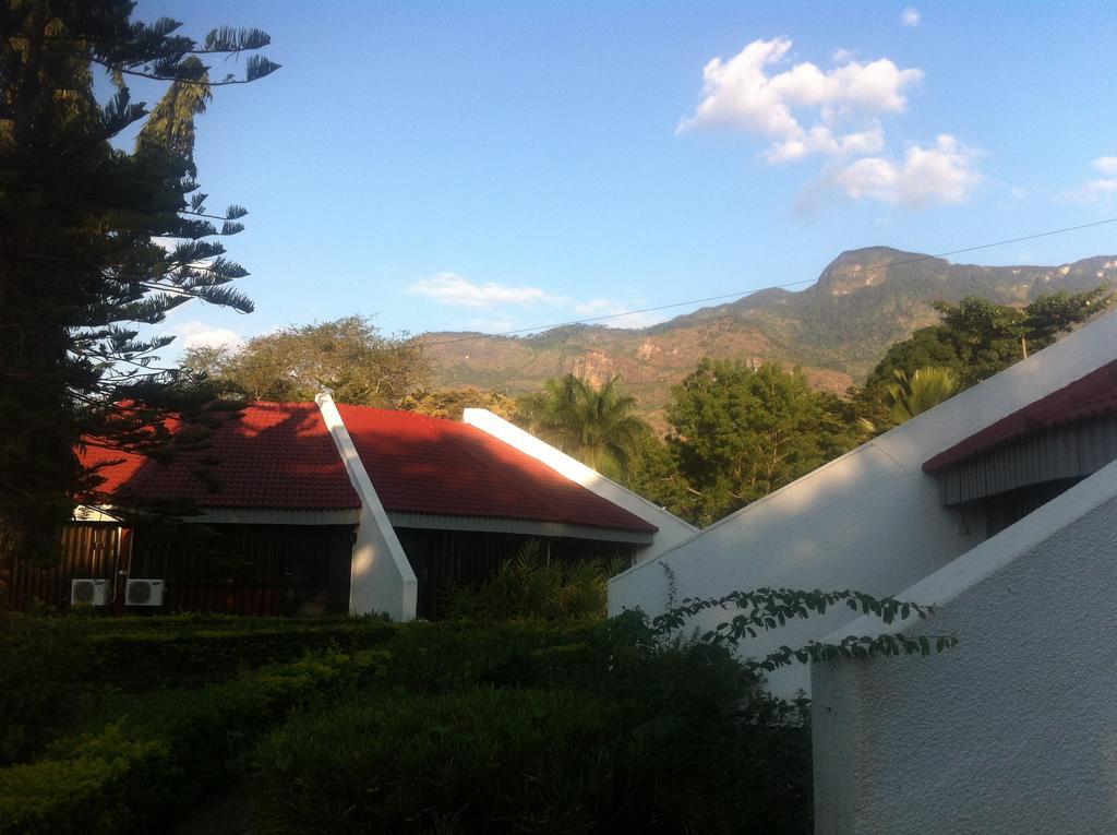 Morogoro Hotel Extérieur photo