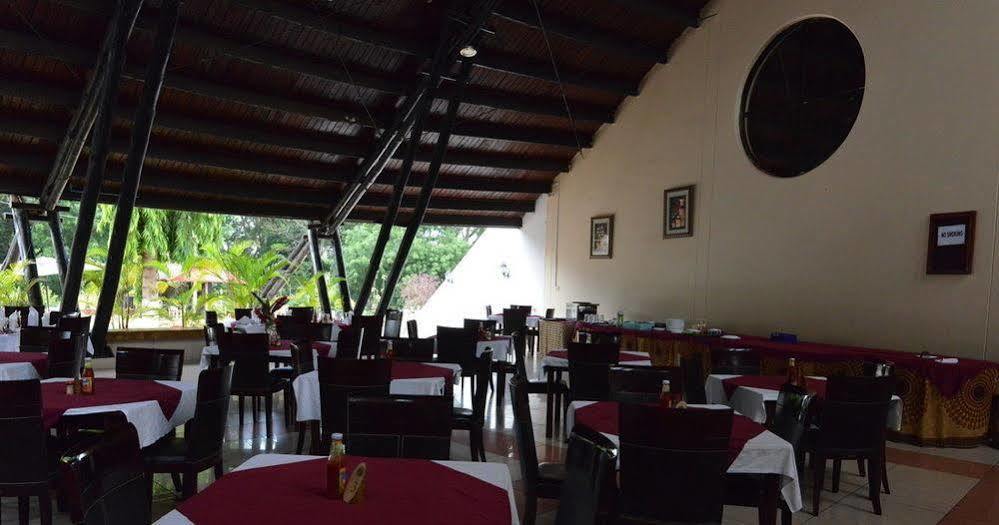 Morogoro Hotel Extérieur photo